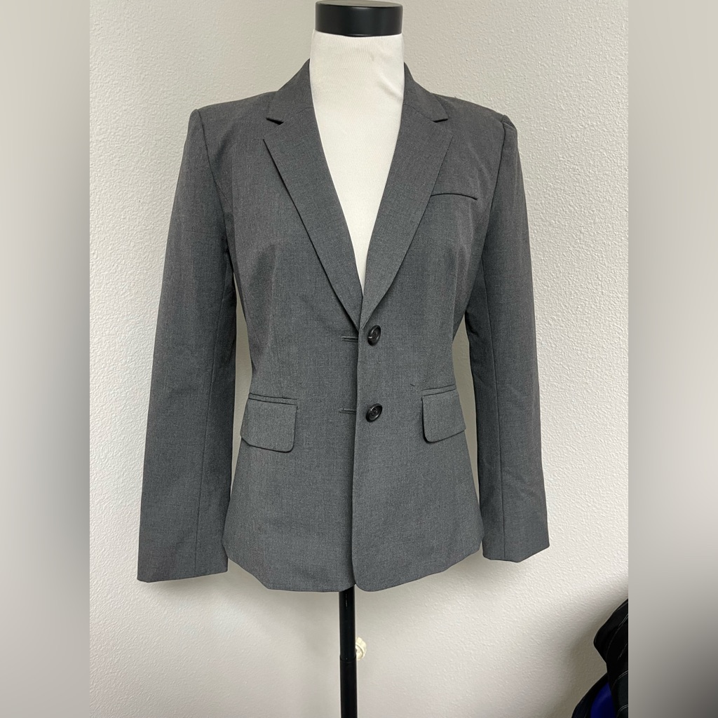 Halogen Gray Women’s Blazer Size 4p